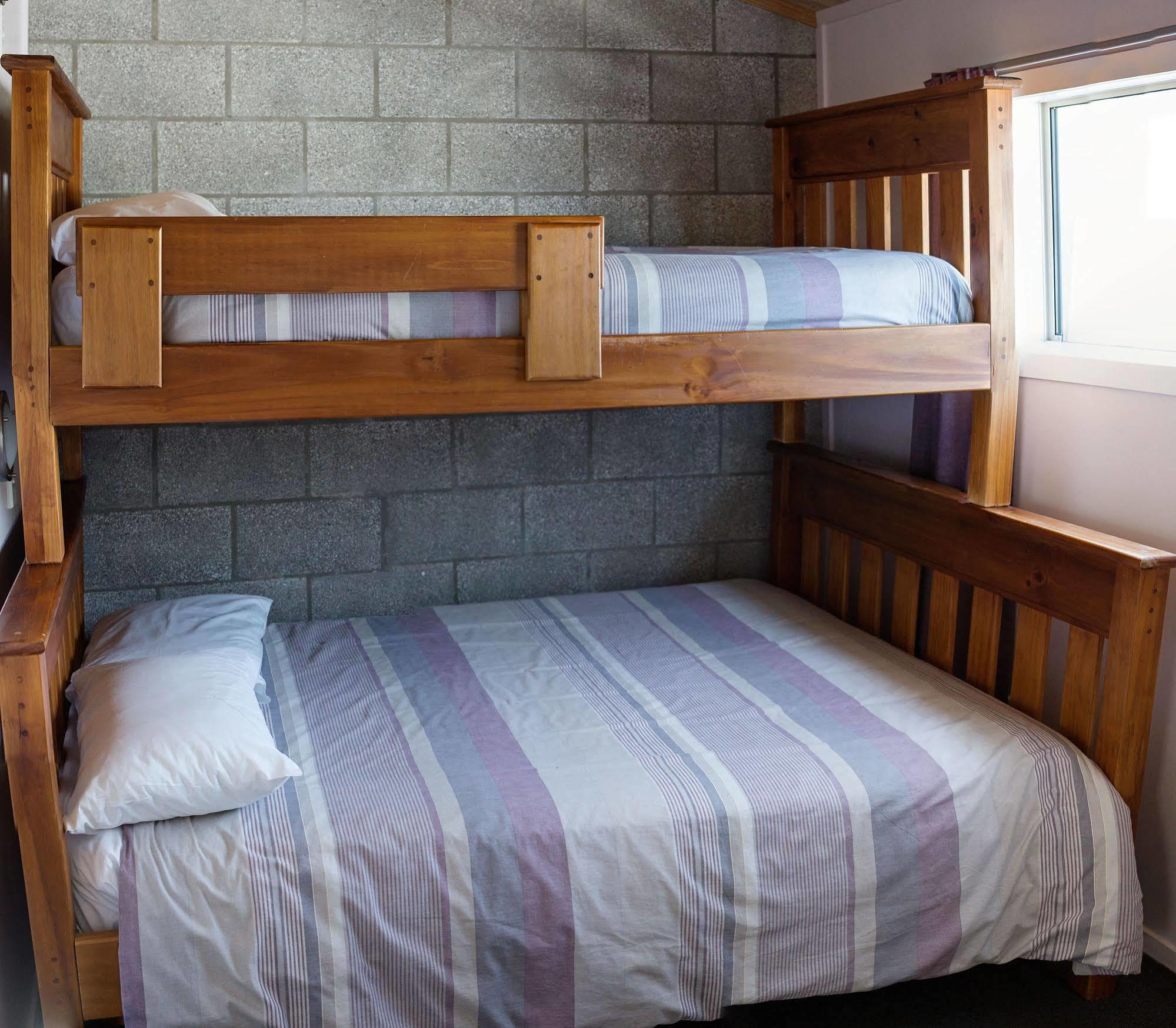 Abbey Court Motel Coromandel מראה חיצוני תמונה